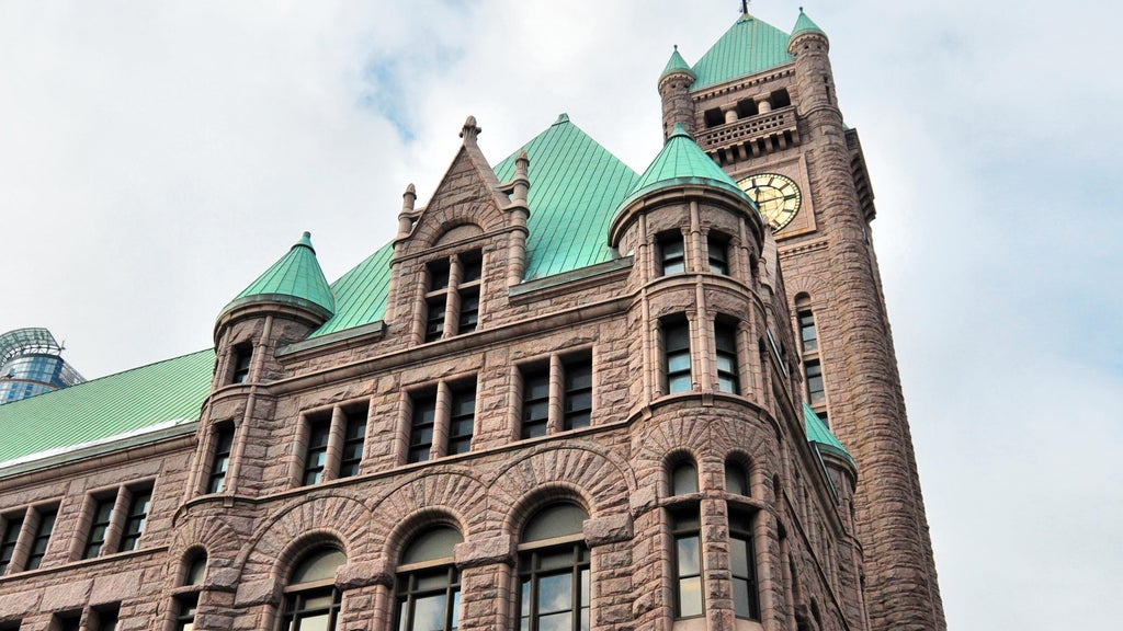 Minneapolis council votes 9-4 to eliminate safety office; Mayor Frey meeting with council members โ Moorhead Government news
